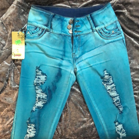 BRAND NEW Colombian push up jeans bright blue size medium 7-12 - Picture 1 of 5